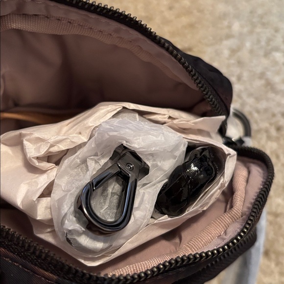 MZ Wallace mini Bowery tortoise - Picture 4 of 6